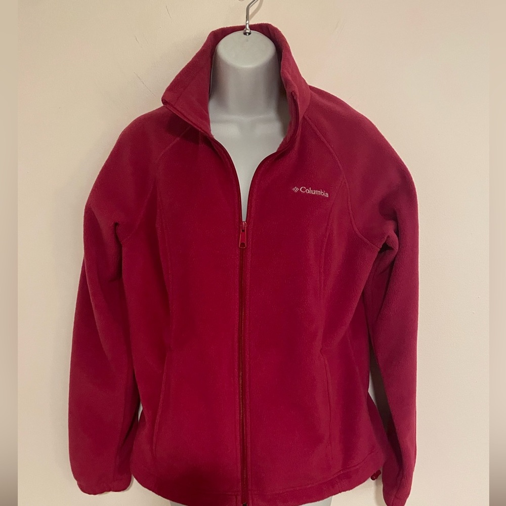 Women’s Columbia fleece jacket